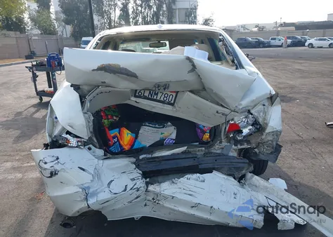 2010 Honda Accord 3.5 Ex-L из США, поврежденный, VIN 1HGCP3F8XAA016856